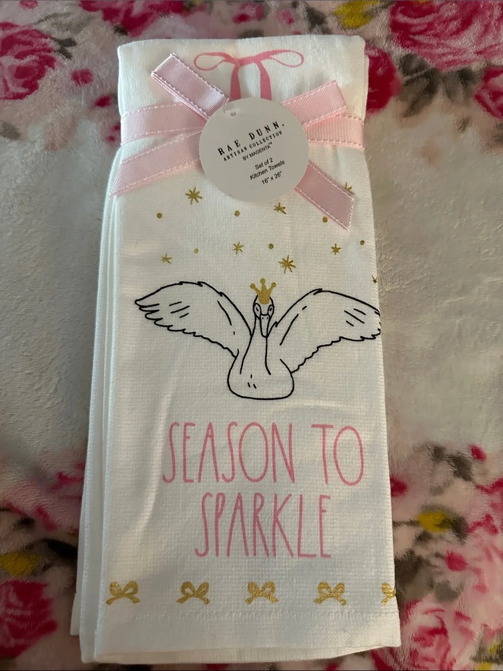 ⭐️ Rae Dunn 2PK Season to Sparkle Kitchen Towels NWT